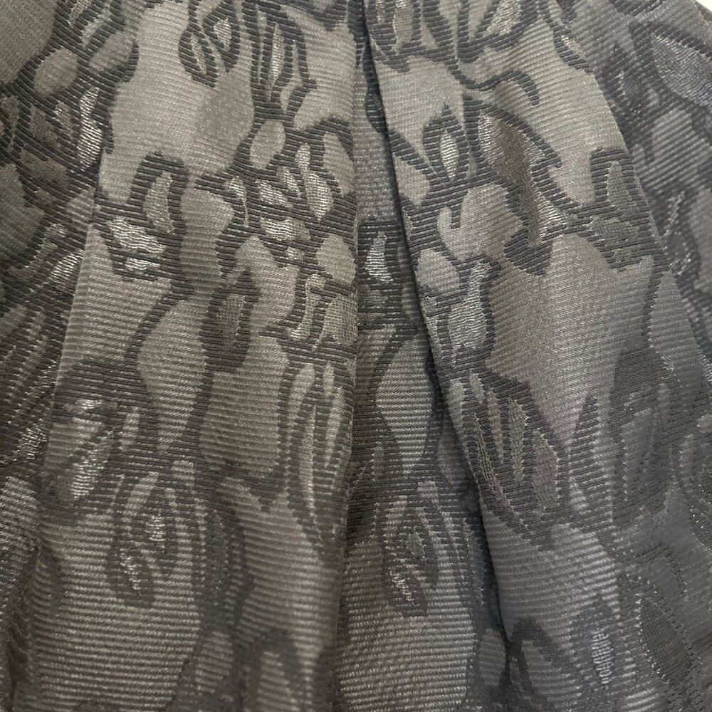 Banana Republic Black Party Skirt – Size 2P - Picture 5 of 10